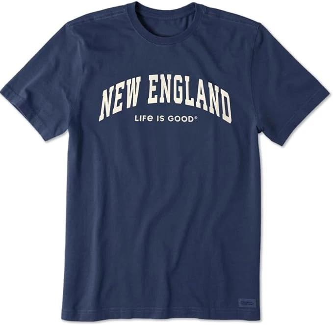 Life is Good. Men s New England Athletic Arch Short Sleeve Crusher Tee 2XL
Life is Good. Men s New England Athletic Arch Short Sleeve Crusher Tee 2XL