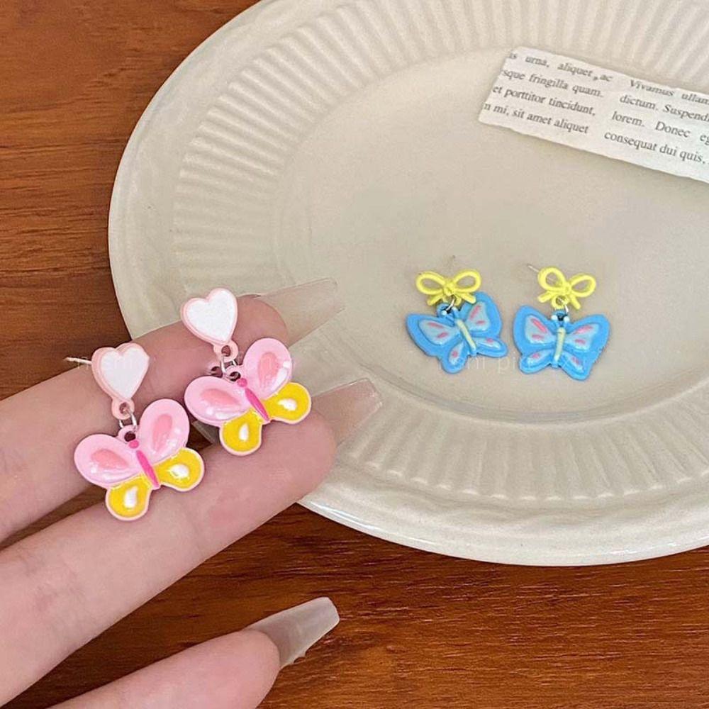 All-match Colored Butterfly Stud Earrings Super Fairy Millennium Spice Earrings Girl
All-match Colored Butterfly Stud Earrings Super Fairy Millennium Spice Earrings Girl