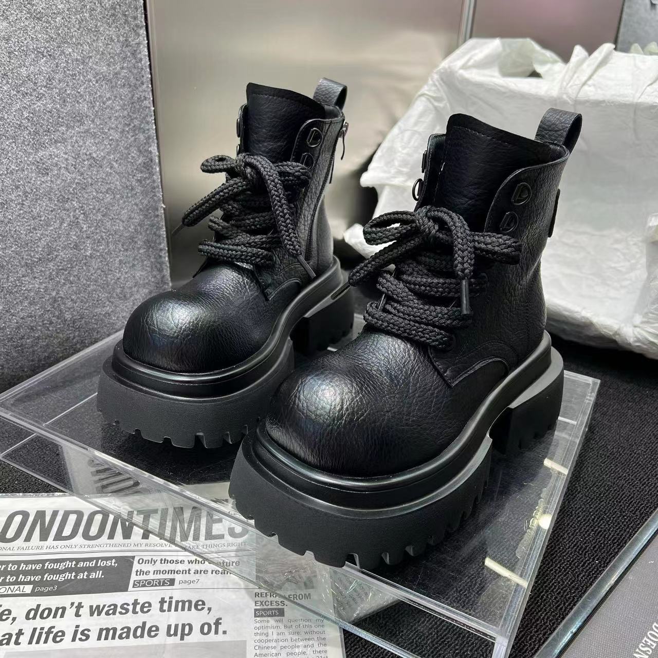 Женские туфли Мэри на платформе, женские ботинки из толстой кожи, женские повседневные фирменные удобные дизайнерские женские ботинки, ботинки на плоской подошве 40
Женские туфли Мэри на платформе, женские ботинки из толстой кожи, женские повседневные фирменные удобные дизайнерские женские ботинки, ботинки на плоской подошве 40