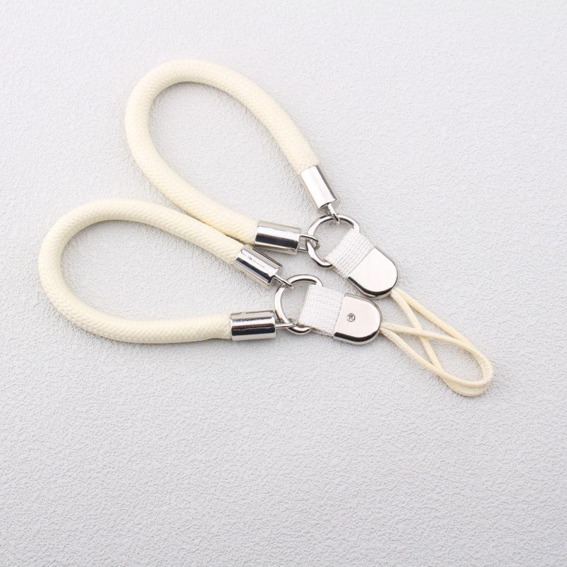 Compact Multi-Purpose Lanyard for Phone, Water Cup, Backpack, and Toy Attachment
Compact Multi-Purpose Lanyard for Phone, Water Cup, Backpack, and Toy Attachment
