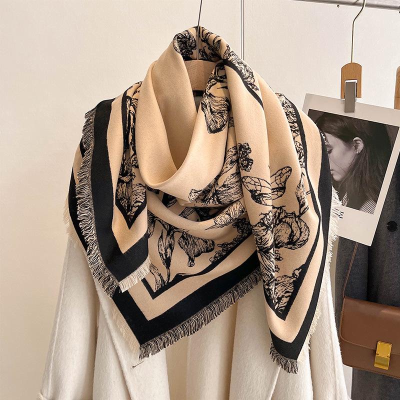 Iris Printed Large Square Towel Thickened Double-Sided Autumn And Winter Decorative Cape To Keep Warm And Keep Out The Cold 130*130 красный
Iris Printed Large Square Towel Thickened Double-Sided Autumn And Winter Decorative Cape To Keep Warm And Keep Out The Cold 130*130 красный