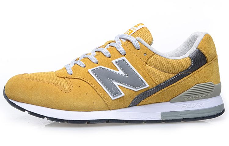 New Balance 996 Series Sneakers Orange MRL996AY 43
New Balance 996 Series Sneakers Orange MRL996AY 43