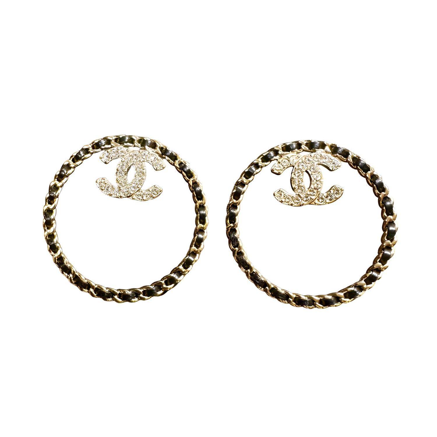 Chanel Round Elegant Earrings Women earrings Gold Black AB9086-B08596-NJ197 Gold/Black,F
Chanel Round Elegant Earrings Women earrings Gold Black AB9086-B08596-NJ197 Gold/Black,F
