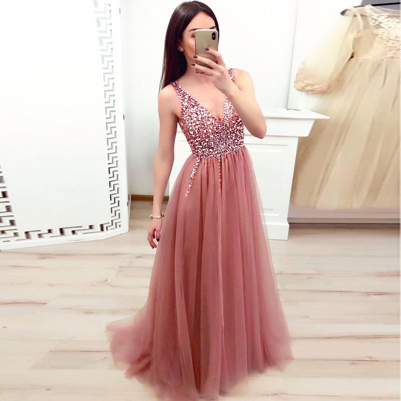 Sexy Sleeveless Long Dress Mesh, Sequins, Deep V - Neck, Ideal for Wedding and Evening Parties Long Gown with Sparkling Bodice and Tulle Skirt XXL рожевий
Sexy Sleeveless Long Dress Mesh, Sequins, Deep V - Neck, Ideal for Wedding and Evening Parties Long Gown with Sparkling Bodice and Tulle Skirt XXL рожевий