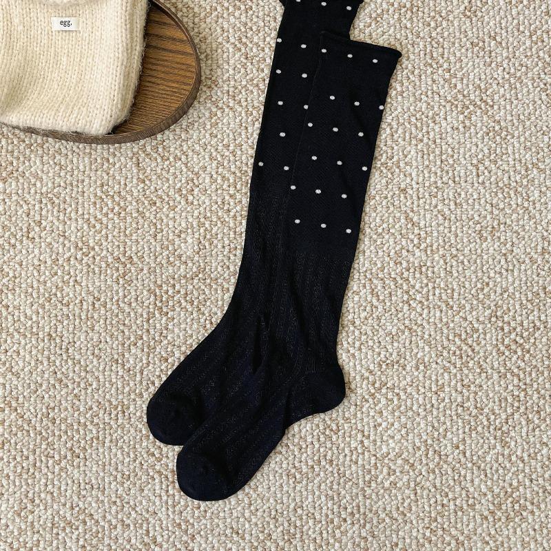 Women s Long, Versatile, Sweet and Breathable Socks with Black Fungus Edges and Polka Dots for Spring and Summer 1 pair
Women s Long, Versatile, Sweet and Breathable Socks with Black Fungus Edges and Polka Dots for Spring and Summer 1 pair