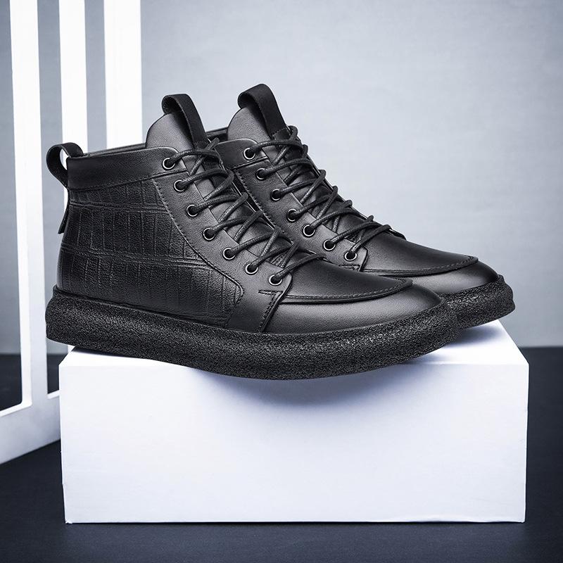 High-top shoes men s board shoes trendy fashion embossed crocodile pattern cotton shoes velvet large size men s short boots 38
High-top shoes men s board shoes trendy fashion embossed crocodile pattern cotton shoes velvet large size men s short boots 38