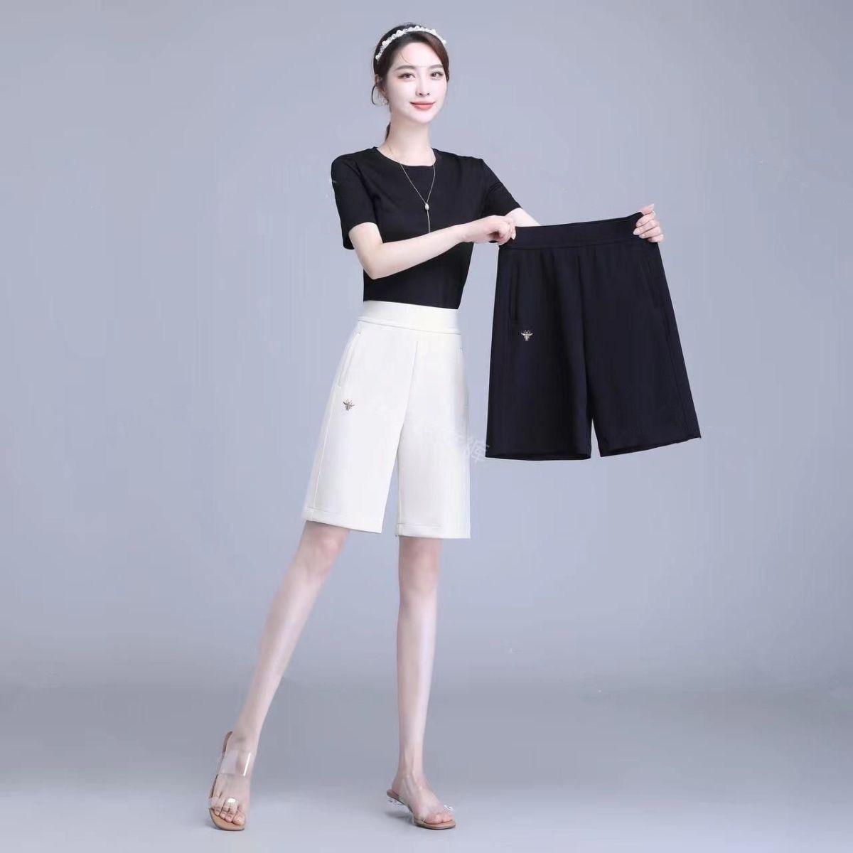 Women s Summer High-Waisted Breathable Slimming Shorts – Versatile and Casual Five-Point Style 3XL белый
Women s Summer High-Waisted Breathable Slimming Shorts – Versatile and Casual Five-Point Style 3XL белый