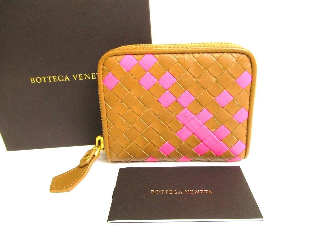 Автентичний гаманець для монет BOTTEGA VENETA Intrecciato з коричневої рожевої шкіри, круглий, на блискавці, #9439, відремонтований
Автентичний гаманець для монет BOTTEGA VENETA Intrecciato з коричневої рожевої шкіри, круглий, на блискавці, #9439, відремонтований