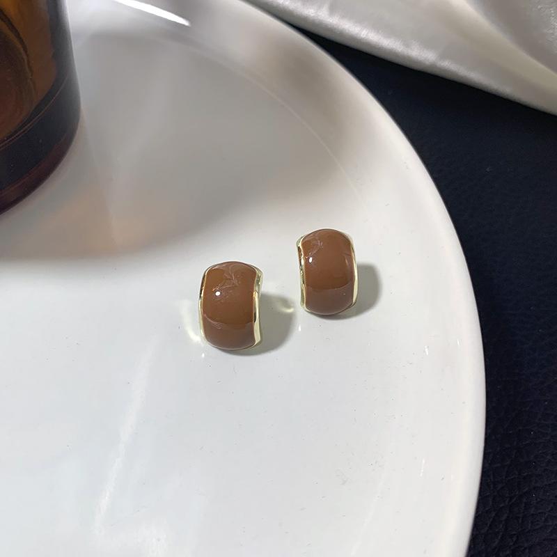 Vintage Brown Color Round Stud Earrings For Women Girl Elegant Metal Oval Water Drop Earrings Zircon Gifts 2023 New
Vintage Brown Color Round Stud Earrings For Women Girl Elegant Metal Oval Water Drop Earrings Zircon Gifts 2023 New