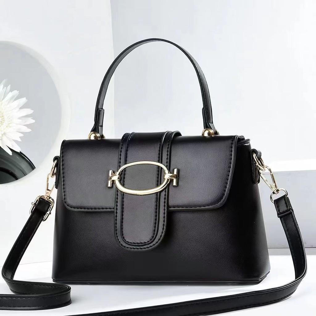 Stylish Color Block Women s Tote Bag Versatile Handbag For Everyday Use With Large Capacity Black
Stylish Color Block Women s Tote Bag Versatile Handbag For Everyday Use With Large Capacity Black