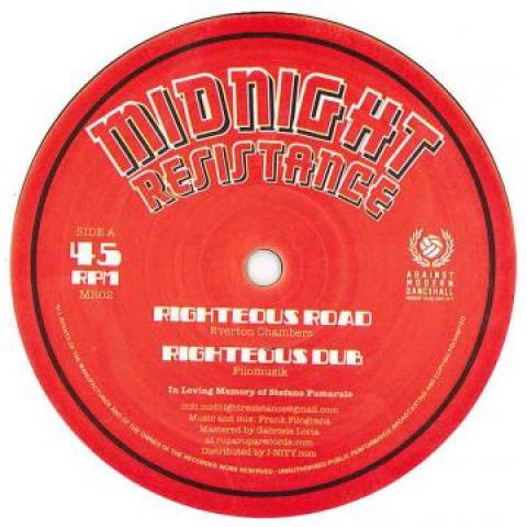 10inch Record EVERTON CHAMBERS - Righteous Road; Righteous Dub / Wah MR02 Midnight Resist 2017 Europe Reggae, Ska & Dub
10inch Record EVERTON CHAMBERS - Righteous Road; Righteous Dub / Wah MR02 Midnight Resist 2017 Europe Reggae, Ska & Dub