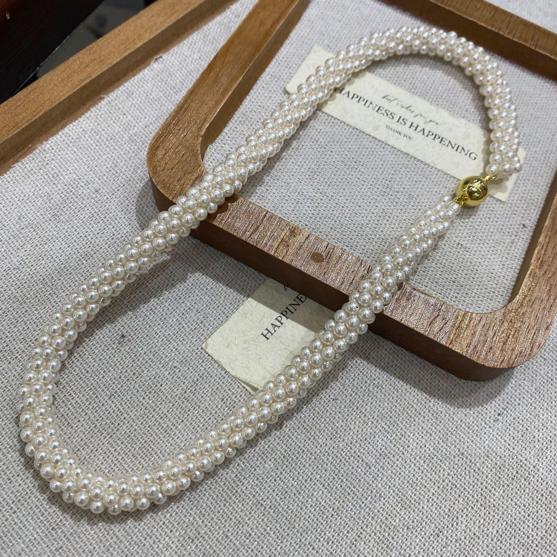Xiaohongshu Woven Necklace Caterpillar Snake Chain Set Premium French Neck Chain
Xiaohongshu Woven Necklace Caterpillar Snake Chain Set Premium French Neck Chain