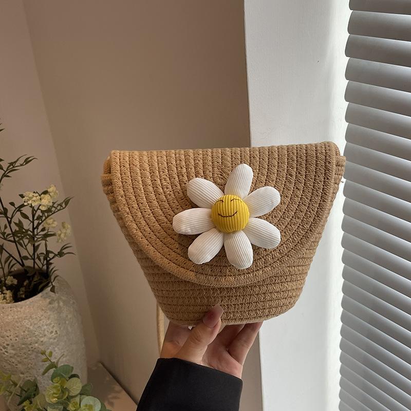 Woven straw bag women s summer versatile new messenger bucket bag design seaside vacation beach bag хакі
Woven straw bag women s summer versatile new messenger bucket bag design seaside vacation beach bag хакі