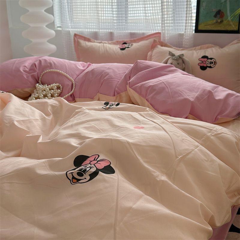 Японский стиль Инс стиль Кролик Ксяосинь Мультяшный стиль Стиранный хлопок Простыни Пододеяльник Набор из четырех предметов Студенческое общежитие Кровать Набор из трех предметов 1.0 kids three-piece set Minnie (Hot Sale)
Японский стиль Инс стиль Кролик Ксяосинь Мультяшный стиль Стиранный хлопок Простыни Пододеяльник Набор из четырех предметов Студенческое общежитие Кровать Набор из трех предметов 1.0 kids three-piece set Minnie (Hot Sale)