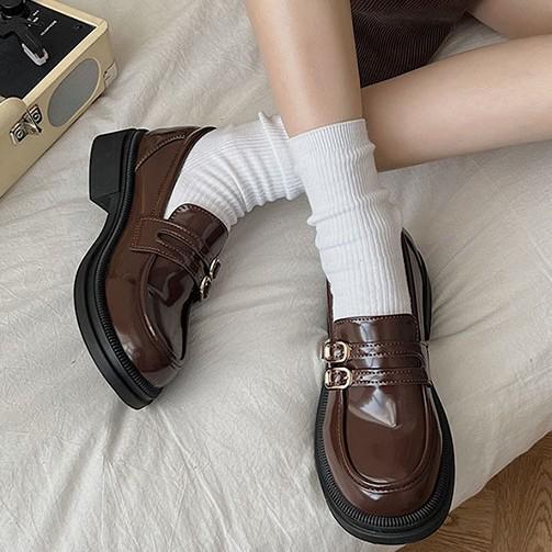 Retro British style Japanese Mary Jane small leather shoes women s spring 2024 new one-pedal platform loafers single shoes 35 чорний
Retro British style Japanese Mary Jane small leather shoes women s spring 2024 new one-pedal platform loafers single shoes 35 чорний