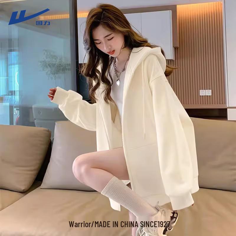 Женская спортивная куртка Warrior 2025 с тонким капюшоном
Женская спортивная куртка Warrior 2025 с тонким капюшоном