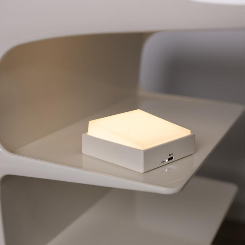 LED Wall Mounted Lights, Rechargeable Night Light With 2 Levels Brightness, 1200mAh Battery, 3000K
LED Wall Mounted Lights, Rechargeable Night Light With 2 Levels Brightness, 1200mAh Battery, 3000K