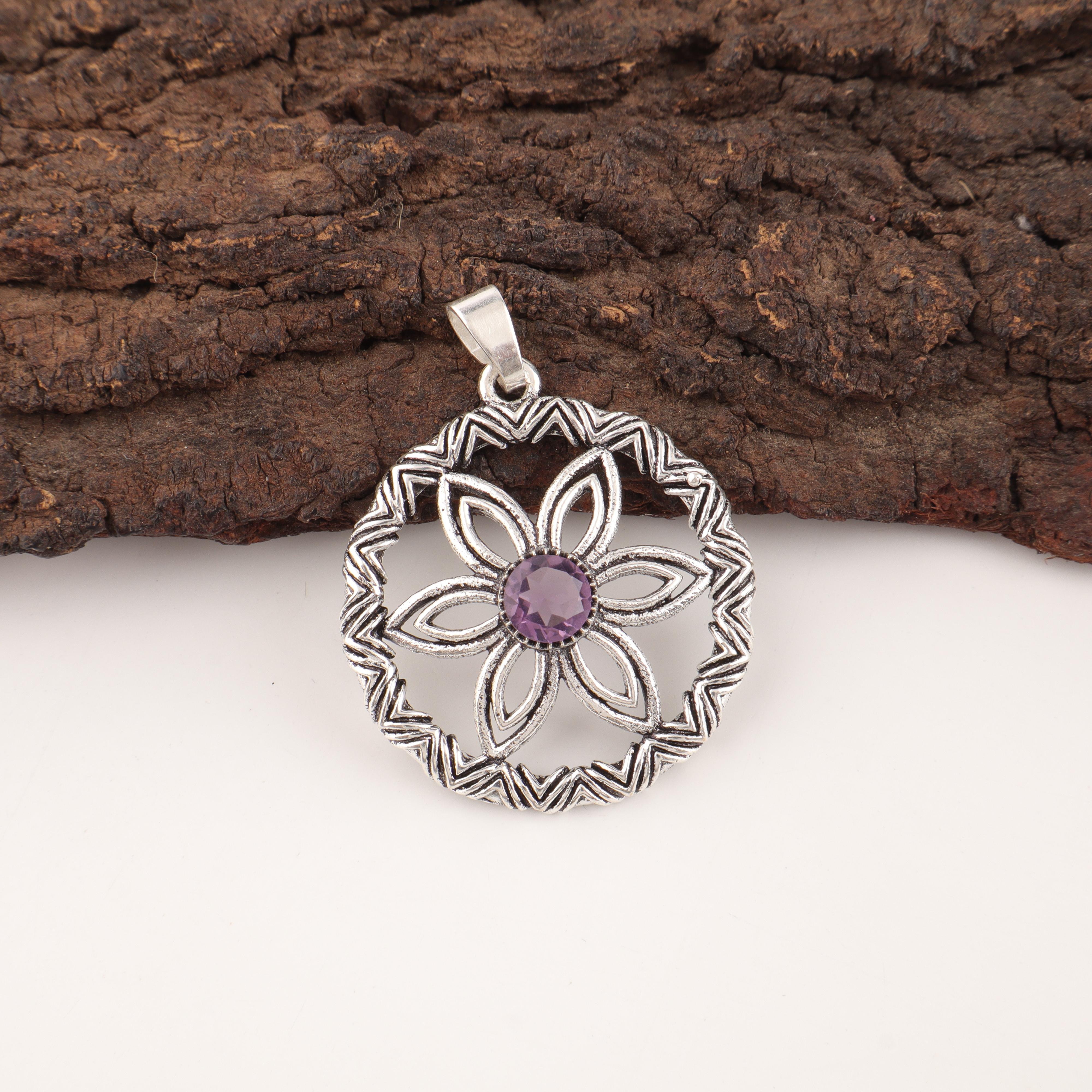 Amethyst Pendant Gemstone Jewelry, 925 Solid Sterling Silver Pendant, Gift For Women Handmade Pendant 1.48 Inches фіолетовий
Amethyst Pendant Gemstone Jewelry, 925 Solid Sterling Silver Pendant, Gift For Women Handmade Pendant 1.48 Inches фіолетовий