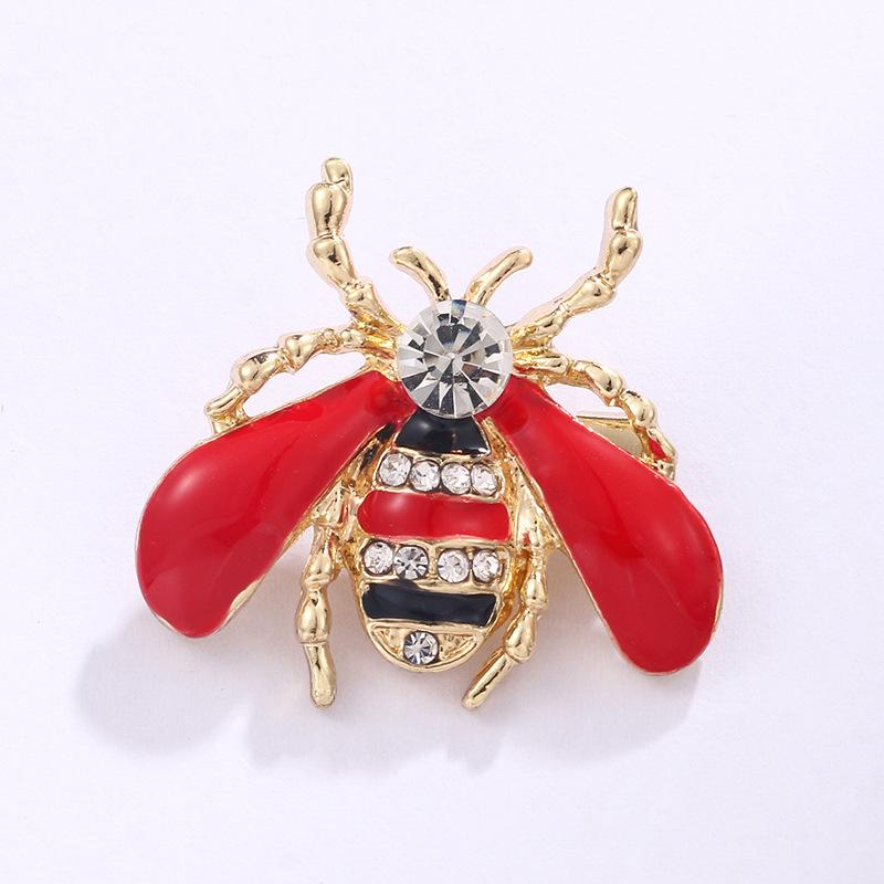 Винтажная брошь в стиле барокко для женщин, классическая брошь-булавка со стразами в виде подсолнуха, роскошные значки в ретро-дворцовом стиле, корсаж для костюма, одежды, подарок
Винтажная брошь в стиле барокко для женщин, классическая брошь-булавка со стразами в виде подсолнуха, роскошные значки в ретро-дворцовом стиле, корсаж для костюма, одежды, подарок