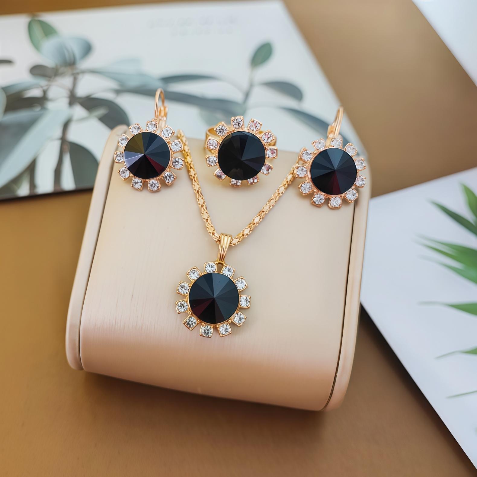 Vintage Light Luxury Gemstone Accessories Set, Kramer Stone Pendant Necklace Jewelry Women s Versatile Jewelry Set
Vintage Light Luxury Gemstone Accessories Set, Kramer Stone Pendant Necklace Jewelry Women s Versatile Jewelry Set