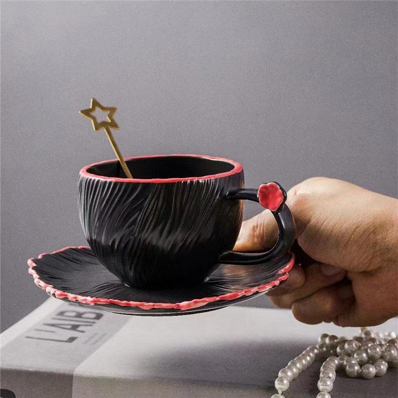 Японская ретро текстурированная керамическая кофейная чашка и блюдце в форме лепестка, модные и простые, для дома, чашка и блюдце для послеобеденного чая 450m l