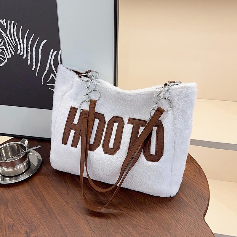 Зимняя плюшевая женская сумка подмышку большой вместимости с надписью, сумка-тоут для студенток, для макияжа, для поездок на работу, на плечо, прямые продажи с фабрики белый
Зимняя плюшевая женская сумка подмышку большой вместимости с надписью, сумка-тоут для студенток, для макияжа, для поездок на работу, на плечо, прямые продажи с фабрики белый