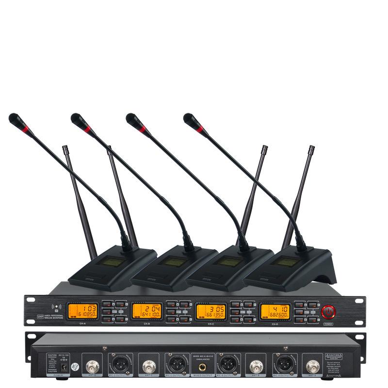 Wireless Conference Microphone System: One-to-Four Connectivity UK Plug Power
Wireless Conference Microphone System: One-to-Four Connectivity UK Plug Power