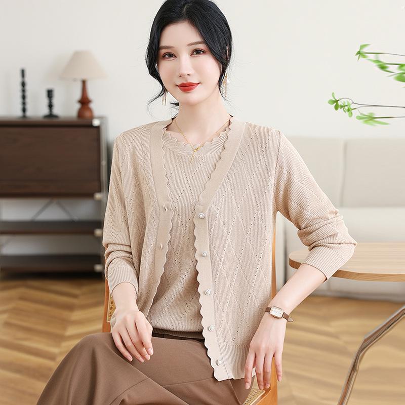 Spring Knit Cardigan Set for Middle-Aged Women - 2026 Short Sleeve Two-Piece 5XL (recommended for 150-165 jin) бежевий
Spring Knit Cardigan Set for Middle-Aged Women - 2026 Short Sleeve Two-Piece 5XL (recommended for 150-165 jin) бежевий