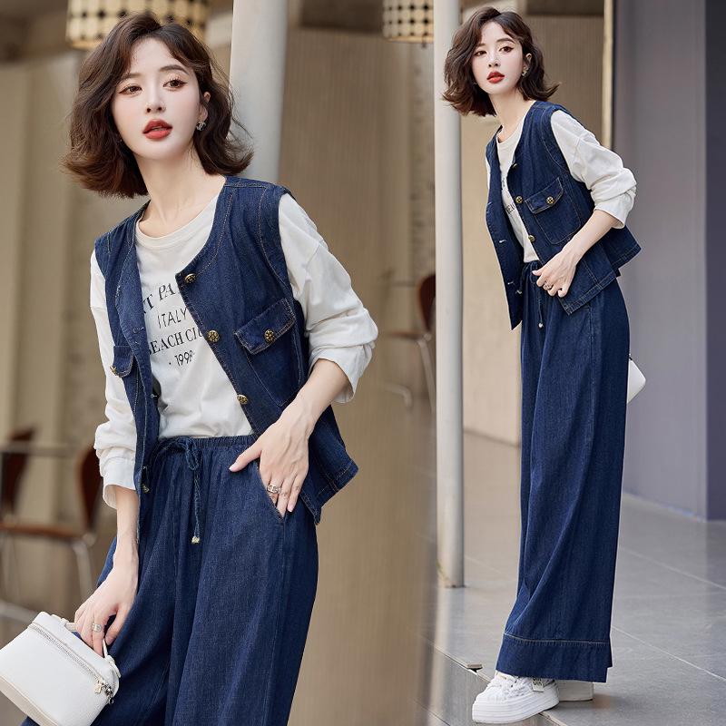 Весенний женский костюм-двойка 2025: Джинсовый жилет без рукавов и свободные длинные брюки XXL 130-140 jin
Весенний женский костюм-двойка 2025: Джинсовый жилет без рукавов и свободные длинные брюки XXL 130-140 jin