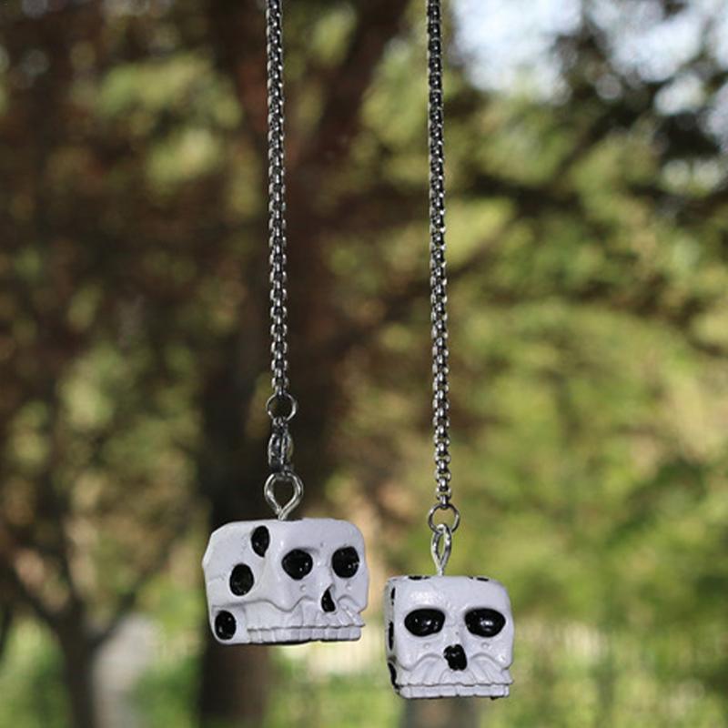 Skull Rear View Mirrors Charm Home Decorative Skull Dice Car Interior Accessories Easy Install Cute Gothic Horror Swinging Charm france
Skull Rear View Mirrors Charm Home Decorative Skull Dice Car Interior Accessories Easy Install Cute Gothic Horror Swinging Charm france