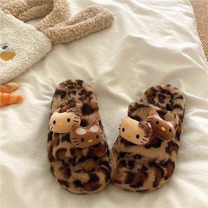 Leopard print cute cat is very comfortable and good-looking, winter new thick-soled cotton drag women s shoes fluffy drag fleece warm shoes 40 коричневий
Leopard print cute cat is very comfortable and good-looking, winter new thick-soled cotton drag women s shoes fluffy drag fleece warm shoes 40 коричневий