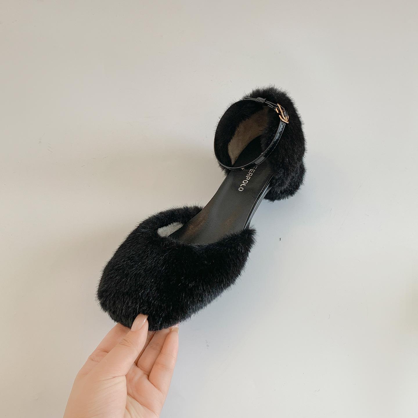 Retro black thick heel heightening fluffy shoes for women s outer wear 2025 new autumn skirt versatile Mary Jane shoes 35 чёрный
Retro black thick heel heightening fluffy shoes for women s outer wear 2025 new autumn skirt versatile Mary Jane shoes 35 чёрный