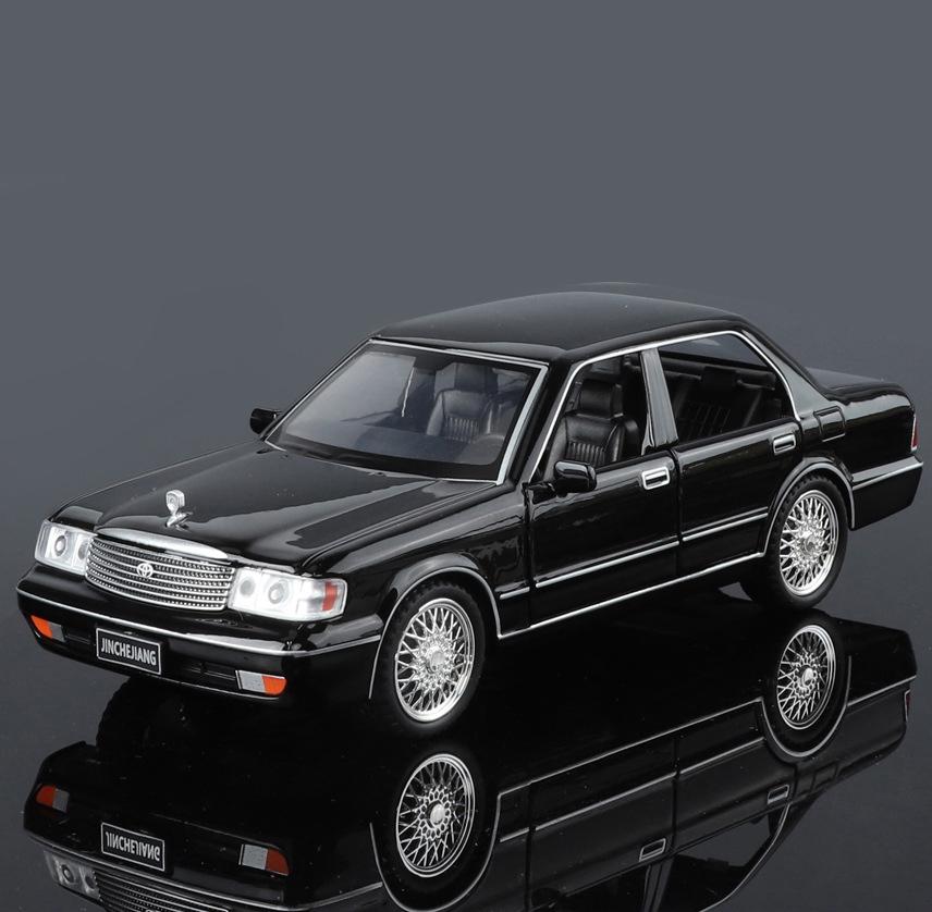 1:32 Crown Alloy Car Model Sound and Light Pull Back Children s Toy Collectibles Birthday gift чорний
1:32 Crown Alloy Car Model Sound and Light Pull Back Children s Toy Collectibles Birthday gift чорний