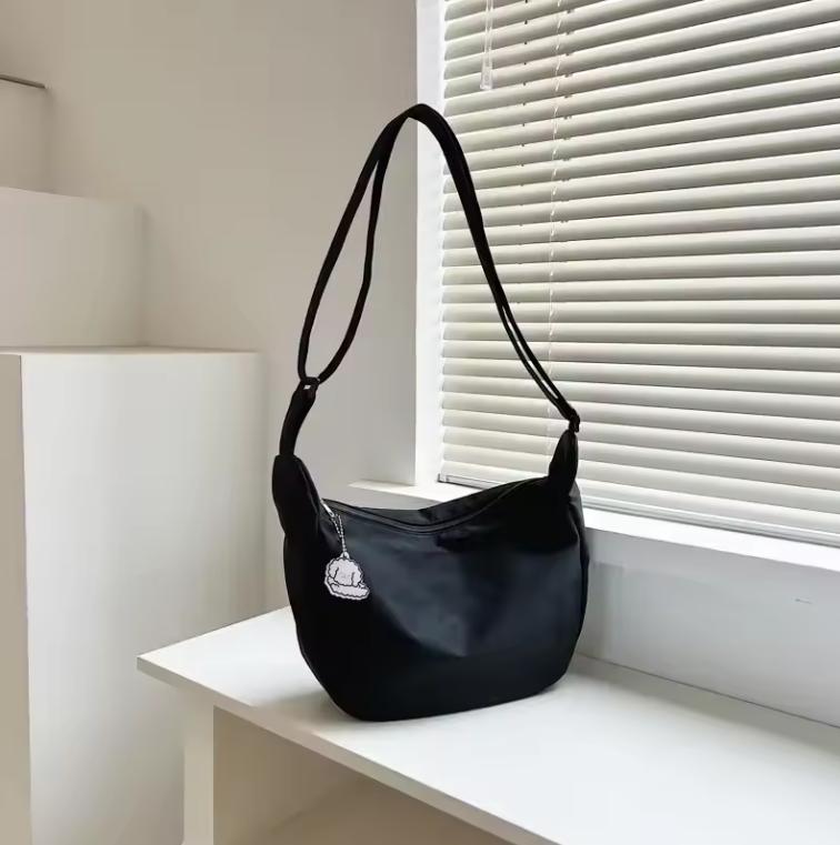 Shoulder Bags Women Solid Harajuku All-match Simple Multifunction Handbags Large Capacity Crossbody Bags for Women Teens Purse
Shoulder Bags Women Solid Harajuku All-match Simple Multifunction Handbags Large Capacity Crossbody Bags for Women Teens Purse