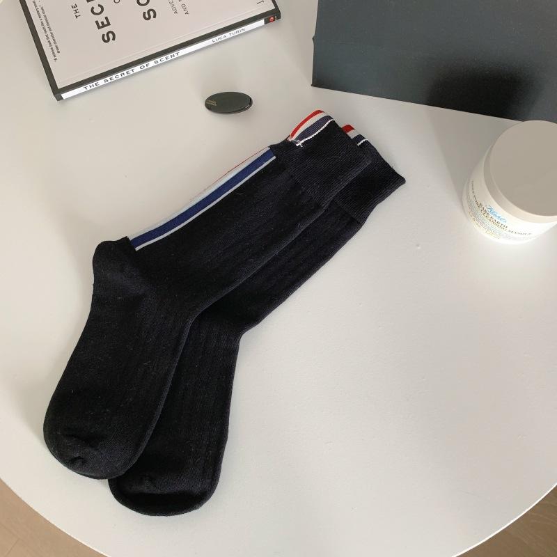 Trendy Brand Tb Socks European Goods Heel Standard Mid-Leg Socks Three-Bar Striped Stack Socks One size fits all чорний
Trendy Brand Tb Socks European Goods Heel Standard Mid-Leg Socks Three-Bar Striped Stack Socks One size fits all чорний