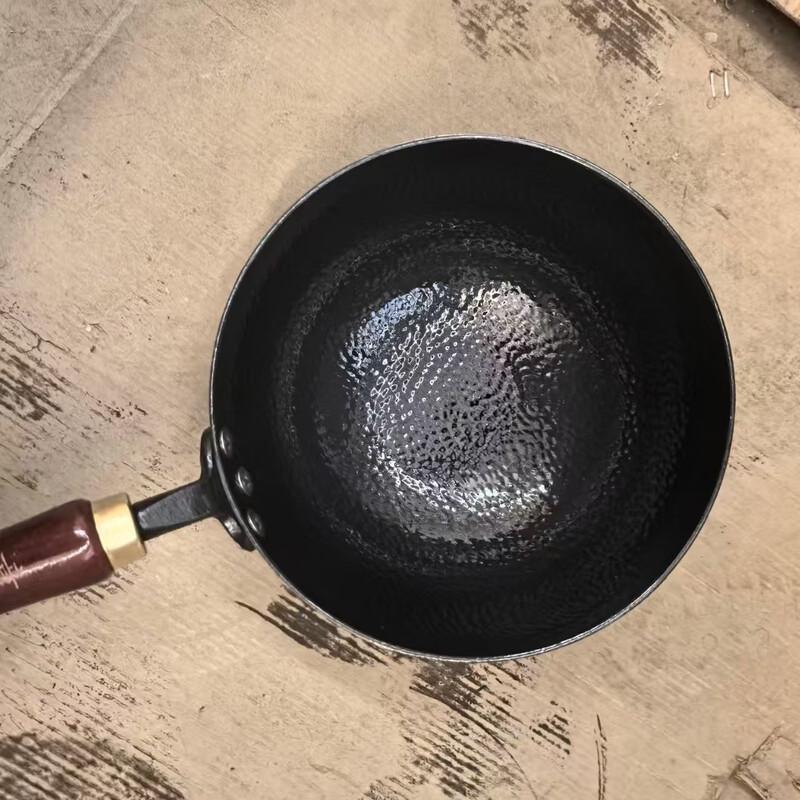 Wutuo Hand-Forged Non-Stick Wok & Saucepan Set
Wutuo Hand-Forged Non-Stick Wok & Saucepan Set
