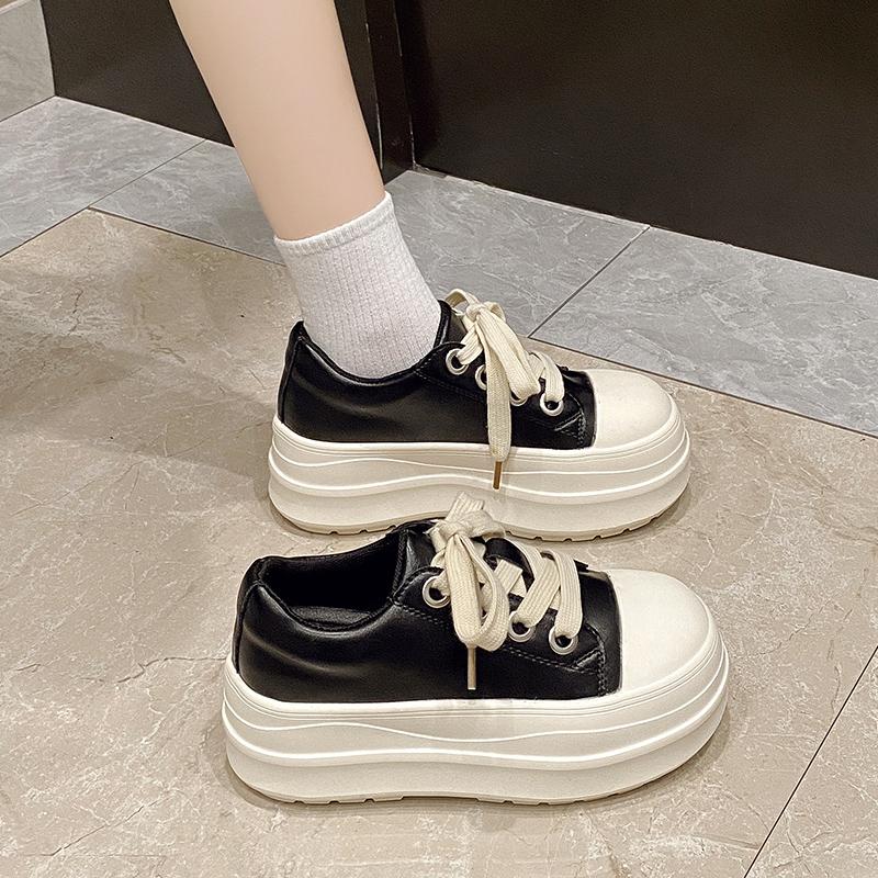 Fashion Women Platform Sneakers Black Leather Zipper Lace Up Casual Shoes Thick Bottom Sneakers Large Size Chaussure Femme 2025 35
Fashion Women Platform Sneakers Black Leather Zipper Lace Up Casual Shoes Thick Bottom Sneakers Large Size Chaussure Femme 2025 35