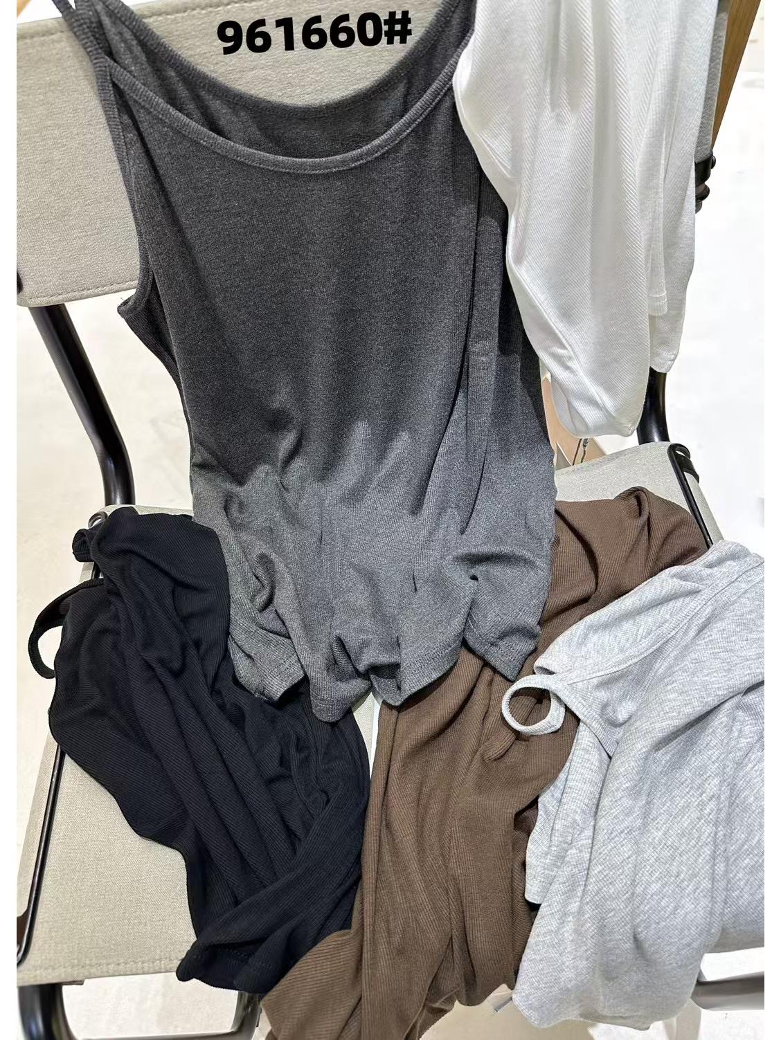 Becabeau Женская майка в корейском стиле свободного кроя больших размеров 961660 - Весенне-летняя универсальная повседневная рубашка One Size
Becabeau Женская майка в корейском стиле свободного кроя больших размеров 961660 - Весенне-летняя универсальная повседневная рубашка One Size