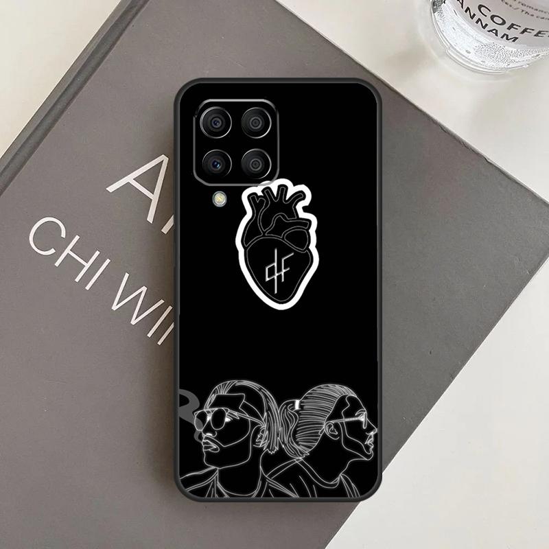 PNL QLF Rapper Singer Case For Samsung Galaxy M31 M11 M34 M13 M53 M51 M14 M54 M12 M32 M52 M16 M36 M56 M15 M35 M55 Samsung M33
PNL QLF Rapper Singer Case For Samsung Galaxy M31 M11 M34 M13 M53 M51 M14 M54 M12 M32 M52 M16 M36 M56 M15 M35 M55 Samsung M33