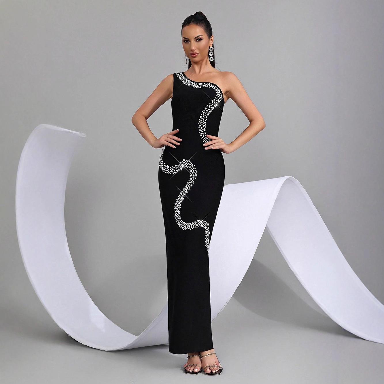 European & American Black Beaded Off-Shoulder Bandage Evening Gown Small чёрный
European & American Black Beaded Off-Shoulder Bandage Evening Gown Small чёрный