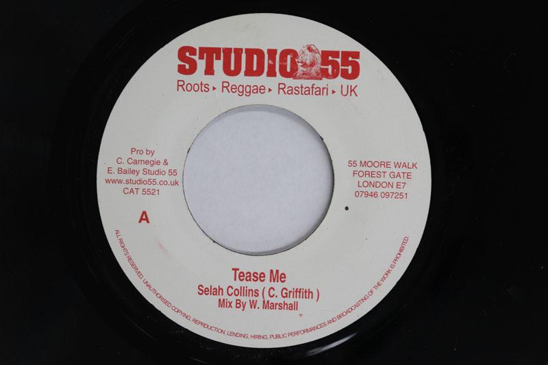 7inch Record SELAH COLLINS 55 PLAYERS OF INSTR Tease Me Tease Dub CAT5521 Studio 55 2005 UK Reggae Ska Dub Used
7inch Record SELAH COLLINS 55 PLAYERS OF INSTR Tease Me Tease Dub CAT5521 Studio 55 2005 UK Reggae Ska Dub Used