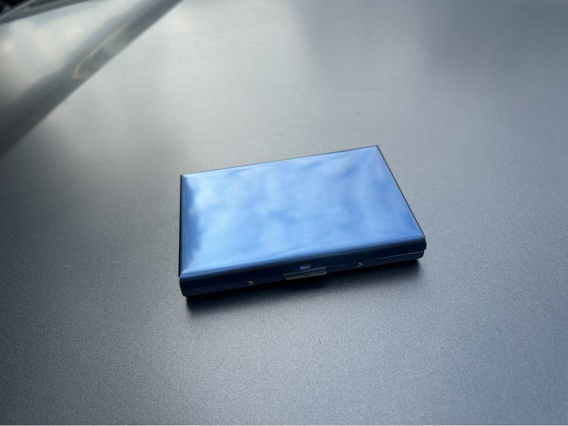 Stainless Steel Business, Credit, and Driver s License Card Holder Case
Stainless Steel Business, Credit, and Driver s License Card Holder Case