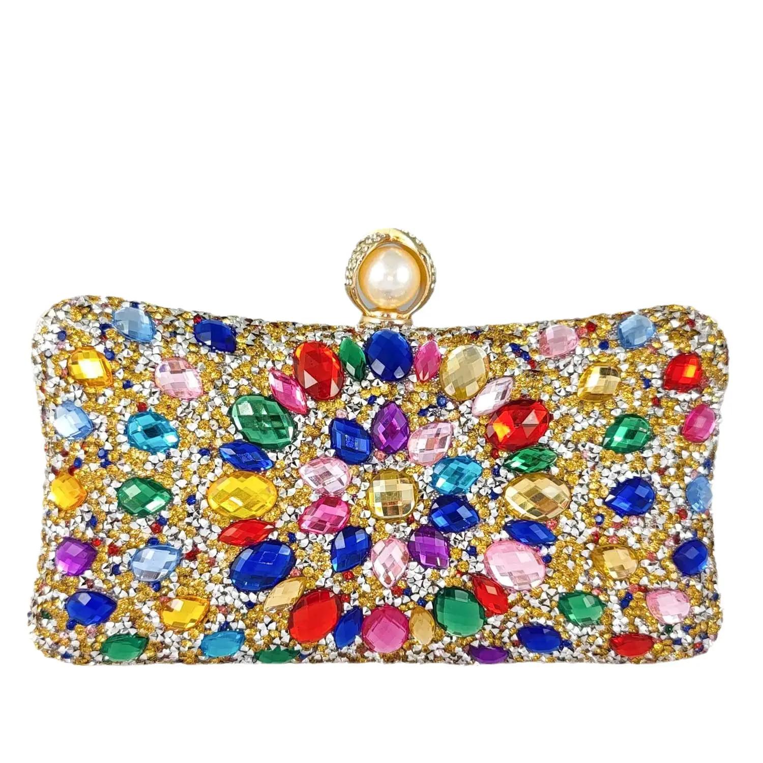 Boutique De FGG Pearl Clasp Colorful Rhinestone Handbags Women Crystal Clutch Evening Bags Wedding Party Dinner Bridal Purse Bag Mini Clutch
Boutique De FGG Pearl Clasp Colorful Rhinestone Handbags Women Crystal Clutch Evening Bags Wedding Party Dinner Bridal Purse Bag Mini Clutch