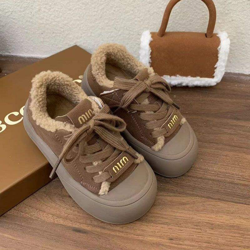 Детские хлопковые зимние 2025 года корейская версия обувь для мальчиков бархатные немецкие тренировочные туфли обувь для девочек водонепроницаемая и нескользящая мягкая подошва 37 yards inner length about 23.0cm
Детские хлопковые зимние 2025 года корейская версия обувь для мальчиков бархатные немецкие тренировочные туфли обувь для девочек водонепроницаемая и нескользящая мягкая подошва 37 yards inner length about 23.0cm