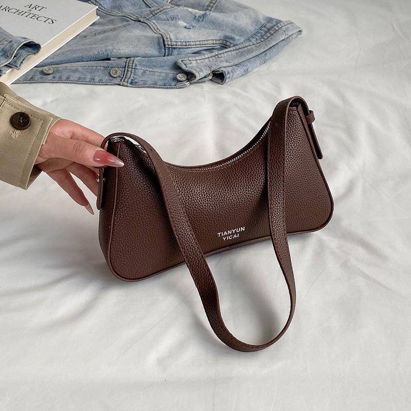 Women s bag 2025 new shoulder armpit bag Internet celebrity Korean version change bag foreign style baguette bag European and American fashion trend
Women s bag 2025 new shoulder armpit bag Internet celebrity Korean version change bag foreign style baguette bag European and American fashion trend