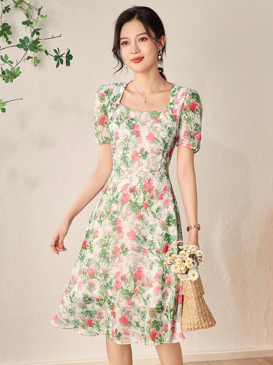 Colorful Print Chiffon Dress: Fairy Vacation Style with Slimming Waist XL темно-зелений колір
Colorful Print Chiffon Dress: Fairy Vacation Style with Slimming Waist XL темно-зелений колір