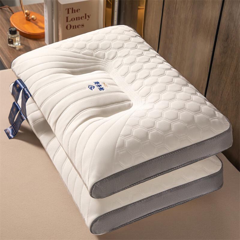 OLOMM Business Class Feather Silk Neck Support Pillows
OLOMM Business Class Feather Silk Neck Support Pillows