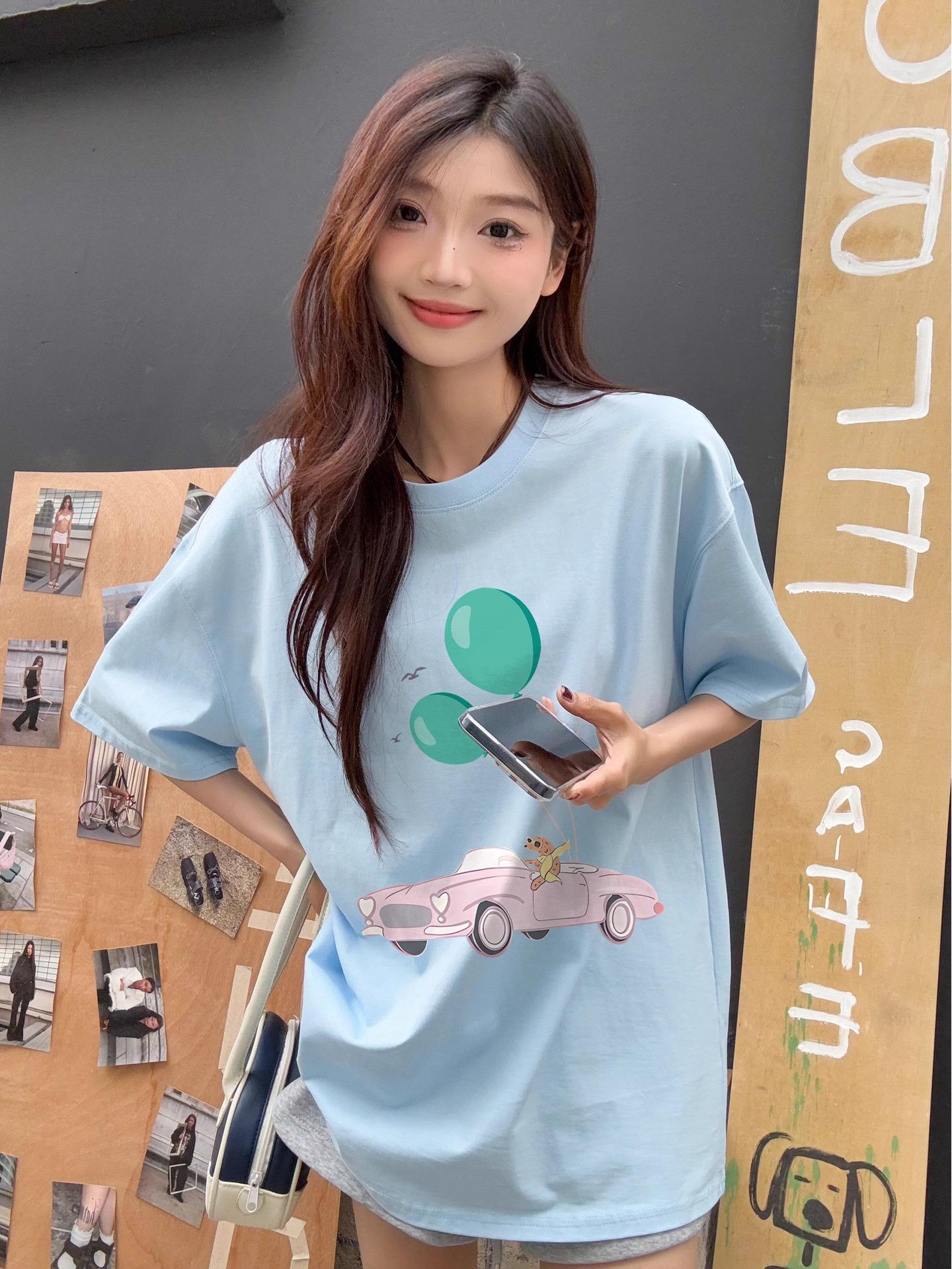 Women s Blue Crew Neck Short Sleeve Cotton T-shirt - Korean Style, Loose Fit, Niche Summer Design M
Women s Blue Crew Neck Short Sleeve Cotton T-shirt - Korean Style, Loose Fit, Niche Summer Design M