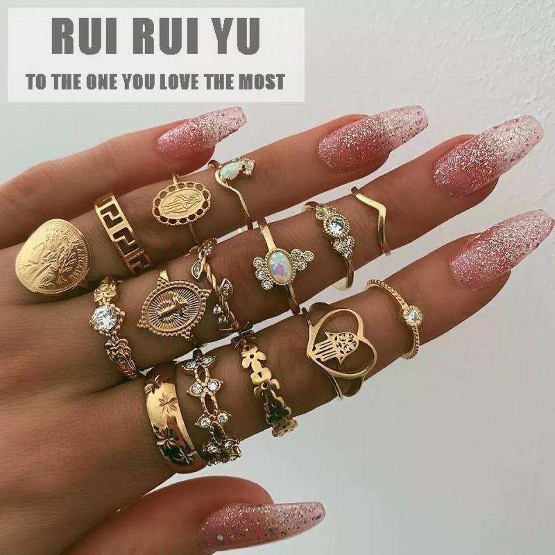 RUI RUI YU 15 шт. / Комплект Портрет в стиле ретро Монета Распятие Diamante Любящее сердце Кольца Суставов Ювелирные Изделия
RUI RUI YU 15 шт. / Комплект Портрет в стиле ретро Монета Распятие Diamante Любящее сердце Кольца Суставов Ювелирные Изделия