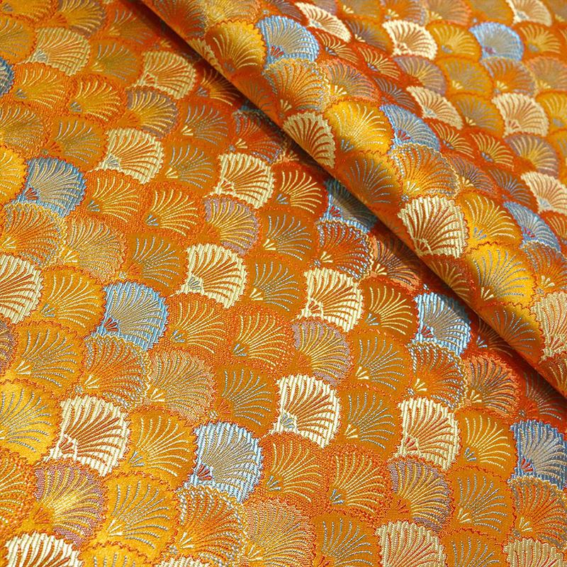 Ethnic Style Shell Pattern Gold Silk Brocade Satin Fabric Yarn Dyed Jacquard Fabric For Sewing Bag Clothes Textiles Diy Crafts 100X75cm
Ethnic Style Shell Pattern Gold Silk Brocade Satin Fabric Yarn Dyed Jacquard Fabric For Sewing Bag Clothes Textiles Diy Crafts 100X75cm